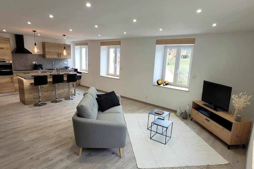 Superbe Appartement Neuf Et Cosy 77 M2 Villers-le-Lac Extérieur photo